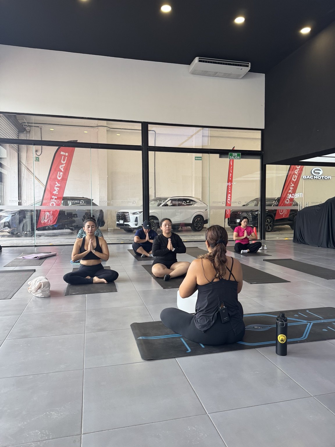 Meditación en una activación de marca